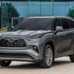 Probabilidad de alcanzar las 250,000 millas: 31.0%
Precio de venta sugerido: $46,470 - $59,925

La Toyota Highlander Hybrid no solo destaca por su eficiencia de combustible, sino también por su fiabilidad. Este SUV híbrido es ideal para quienes buscan un vehículo con gran capacidad de carga y la opción de ahorrar en combustible sin sacrificar rendimiento. Con una probabilidad destacada de alcanzar las 250,000 millas, la Highlander Hybrid combina lo mejor de la tecnología híbrida con la durabilidad característica de Toyota. Además, su sistema híbrido ha sido diseñado para ofrecer una experiencia de conducción tranquila y duradera.

Lo mejor: Excelente economía de combustible, rendimiento híbrido y fiabilidad Toyota.