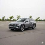 El Hyundai Tucson ha demostrado ser una excelente opción en cuanto a seguridad y valor. Con un diseño único y futurista, el Tucson cuenta con una impresionante gama de características de seguridad, como el monitoreo de punto ciego, asistencia para evitar colisiones y cámaras de visión trasera. Además, Hyundai ofrece una garantía destacada, lo que convierte al Tucson en una opción aún más atractiva. Con un precio inicial de aproximadamente $27,000, es un SUV con una increíble relación calidad-precio.
