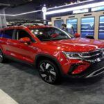 El Volkswagen Taos ha sido objeto de muchas quejas de propietarios, especialmente en cuanto a fiabilidad. Problemas con los frenos y el motor son comunes, además de que los sistemas electrónicos del vehículo también son una fuente frecuente de molestias. La alta tasa de problemas menores y mayores convierte al Taos en uno de los SUV menos fiables de 2025, y si buscas un vehículo con menos riesgos de fallos, este modelo podría no ser el mejor en tu lista.