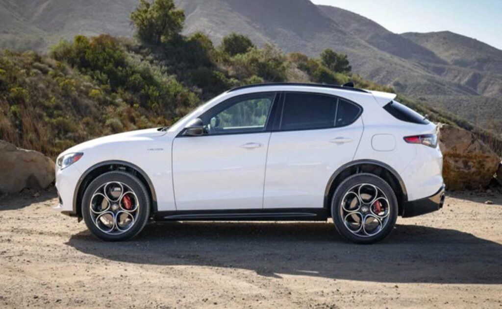 ¿Por qué el Alfa Romeo Stelvio 2025 es una excelente opción de compra de segunda mano por solo $30,000?