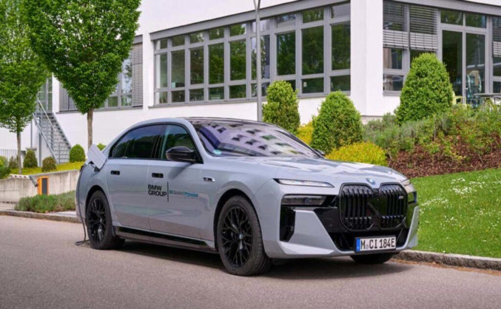 BMW acelera su futuro con baterías de estado sólido gracias a una nueva alianza con Samsung SDI.