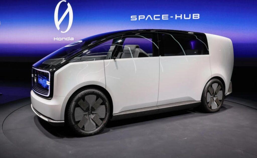 El CEO de Honda revela que los vehículos eléctricos de menos d.e $35,000 son el futuro de la industria automotriz