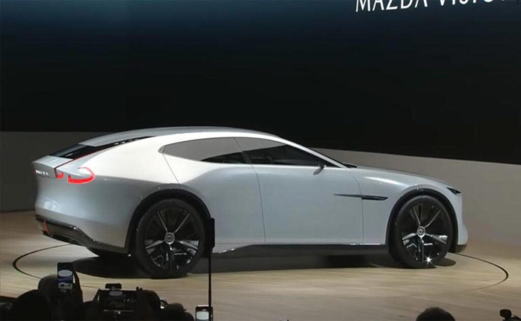 Mazda presenta un prototipo híbrido rotativo con nuevo diseño.