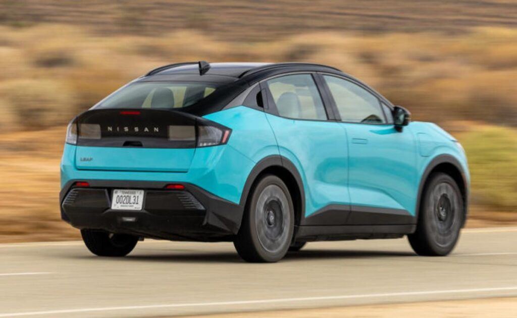 Nissan Leaf 2025: Mejoras notables, pero aún con algunos puntos débiles.