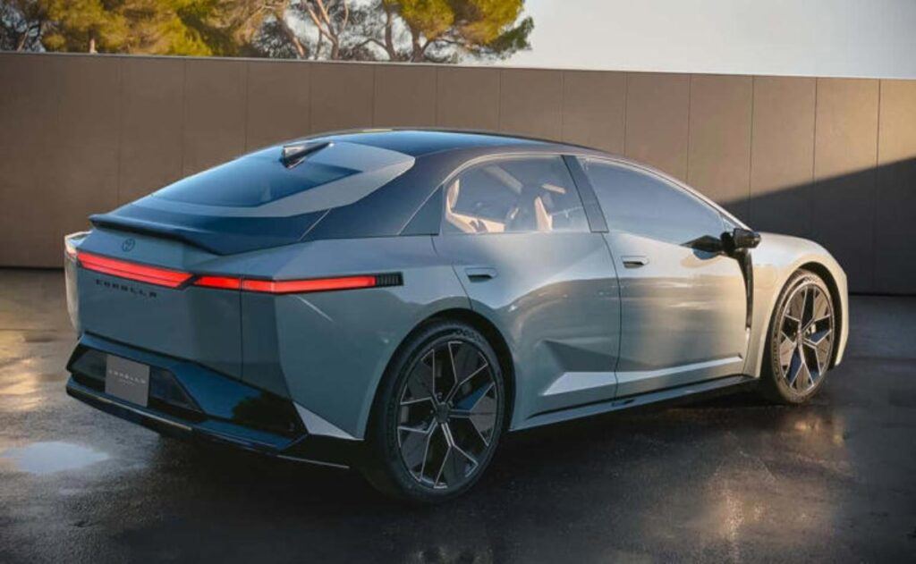 Toyota Corolla EV: El futuro eléctrico de un clásico con opciones de motorización revolucionarias.