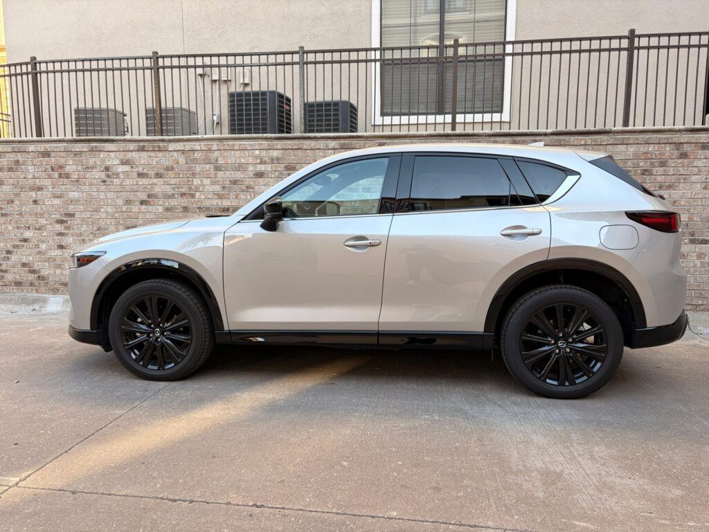 Lateral del nuevo Mazda CX-5