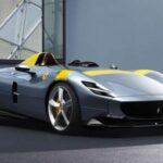 El Ferrari Monza SP1 y SP2 se inspira en los coches de carreras de la década de 1950, pero con un toque moderno que redefine el significado de belleza y velocidad. Estos modelos son una oda al legado de Ferrari, con una estética minimalista y una agresividad inconfundible. El SP1 es un coche para disfrutar en solitario, mientras que el SP2 permite llevar a un pasajero afortunado. Con solo 499 unidades en circulación, estos vehículos son más exclusivos que una entrada a la ópera en Milán.