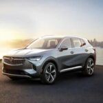 Buick ha logrado una destacada reputación en el mercado de coches usados, especialmente entre las marcas tradicionales estadounidenses. Su línea de vehículos se centra en los crossovers, el tipo de carrocería más popular en Estados Unidos. Los modelos como el pequeño Encore y el mediano Enclave 2022 son opciones de segunda mano muy solicitadas. Buick ha sido reconocida por su confiabilidad, ocupando el primer lugar en el estudio de confiabilidad vehicular de JD Power 2025. Los modelos de Buick tienen una buena tasa de depreciación, lo que significa que puedes encontrar un vehículo de calidad a un precio competitivo.