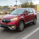 Honda es una de las marcas más confiables en el mercado de coches usados, con modelos como el Civic, CR-V y Accord que gozan de una gran demanda debido a su fiabilidad y durabilidad. El Honda CR-V, en particular, es muy popular en el segmento de SUV compactos. La marca ha sido consistentemente valorada entre las mejores en el índice JD Power, y sus vehículos suelen mantener su valor mucho mejor que la media del mercado. Los modelos usados de Honda son conocidos por su longevidad y por ofrecer una gran relación calidad-precio.