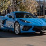 Aunque Chevrolet descendió ligeramente en el ranking de confiabilidad, sigue siendo una de las marcas más confiables, especialmente en sus modelos de SUV y camionetas. Vehículos como el Chevrolet Tahoe y el Blazer son altamente recomendados por su durabilidad y calidad. Además, la Silverado, especialmente en sus versiones de servicio pesado, ha demostrado ser una opción robusta y confiable. Chevrolet también está incursionando en el mercado de vehículos eléctricos con modelos como el Blazer EV y la Silverado EV, lo que generará expectativas sobre su rendimiento a largo plazo.