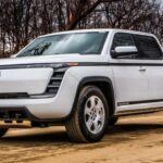 Lordstown Motors, fundada en 2018, se propuso construir una camioneta eléctrica en una antigua fábrica de GM en Ohio. El modelo Endurance fue diseñado con un sistema de cuatro motores hub, lo que permite una potencia combinada de 434 caballos de fuerza. Con una batería de 109 kWh, esta camioneta puede acelerar de 0 a 100 km/h en 6.3 segundos, pero su autonomía de solo 280 km dejó mucho que desear.