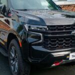El Chevrolet Tahoe ocupa el séptimo lugar, ofreciendo una durabilidad casi idéntica a la del GMC Yukon XL por un precio de aproximadamente $59,000. Su tren motriz ha sido refinado a lo largo de los años, y los propietarios suelen superar las 200,000 millas con mantenimiento estándar. La disponibilidad de servicio en todo el país hace que el Tahoe sea especialmente atractivo para las familias que planean una propiedad prolongada. Con un rendimiento probado y una sólida red de soporte, el Tahoe es una excelente opción para quienes buscan durabilidad a un precio razonable.