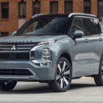 El Mitsubishi Outlander ha sido criticado por su electrónica poco fiable y las vibraciones en la transmisión. Además, la calidad de construcción de este modelo deja que desear, lo que ha generado preocupaciones sobre su durabilidad a largo plazo. Consumer Reports predice que el modelo tendrá una fiabilidad promedio en los próximos años, y los propietarios han reportado fallos en el sistema de infoentretenimiento y puertos de carga. Los problemas recurrentes en el sistema electrónico también han afectado su rendimiento. Los expertos sugieren considerar opciones más confiables como el Toyota Highlander o el Subaru Forester para aquellos que buscan un SUV duradero.