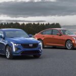 El Cadillac CT4 y CT5 son dos sedanes de lujo que demuestran que el lujo estadounidense puede competir en fiabilidad con los mejores de Europa. Con una gama de motores probados, incluyendo el turboalimentado de 4 cilindros y el V6 biturbo de 3.6 L en el CT4-V Blackwing, estos sedanes no solo ofrecen un lujo superior, sino también una fiabilidad destacada. El CT5, por su parte, es una opción de lujo para quienes buscan una conducción suave y de alto rendimiento, todo mientras se benefician de los avances tecnológicos de la marca. Con un diseño elegante y motores fiables, el CT4 y el CT5 son ideales para aquellos que desean fiabilidad sin renunciar al lujo.