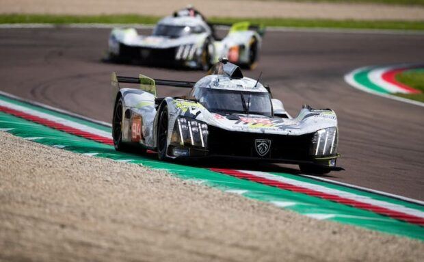 Esnault Team Peugeot WEC 00001