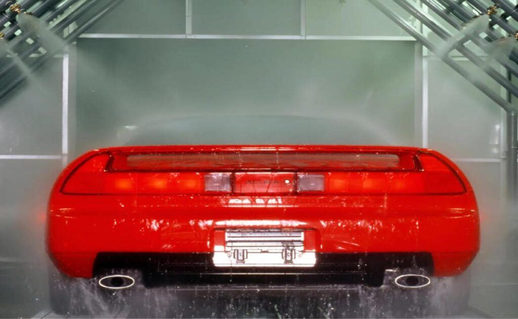 Honda revive sus clásicos: el nuevo plan de restauración para autos emblemáticos.