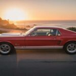 El fastback GT de 1965 conserva un aura especial, reforzada por la conexión con Shelby. El motor K-Code ruge con carácter, y tanto los coupés como los convertibles siguen siendo muy buscados. El óxido castiga a muchos ejemplares y los clones inundan el mercado, lo que hace que los originales superen los 100.000 con facilidad. A pesar de todo, su valor se mantiene firme y continúa creciendo.