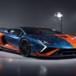 El Revuelto de Mansory mira con agresividad, pensado para perfiles audaces. El V12 híbrido ruge con furia repetida. Las piezas de carbono aligeran todo menos la factura. En pista se agarra, en la calle se suaviza. La potencia queda flotando en el ambiente.