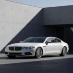 Las cifras del A4 se desplomaron en un segmento que ya está en retirada. Audi prioriza los SUV, y el sedán recibe actualizaciones mínimas. Conduce muy bien, pero Tesla le roba protagonismo y el precio base sube año a año. Las ofertas de fin de trimestre sostienen algo la demanda, pero el volumen ya no es el de antes.