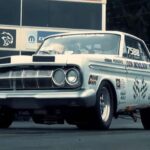 El Mercury Comet Cyclone tuvo un papel fundamental en la evolución del drag racing durante los años 60. Su diseño aerodinámico y sus potentes motorizaciones lo convirtieron en un rival temible en eventos de la NHRA. Aunque hoy ha sido eclipsado por otros modelos, su impacto competitivo fue notable.
