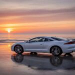 El Eclipse cargó con un nombre demasiado grande. Conservó la imagen deportiva cuando el carácter ya no acompañaba. No es malo, simplemente pertenece a una era que no supo despedirse. Genera nostalgia incluso parado, y la gente sigue esperando más de él por lo que una vez representó.