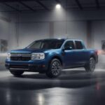 El Ford Maverick es una de esas camionetas que sorprenden por su tamaño compacto y sus capacidades. Ideal para quienes necesitan un vehículo pequeño pero con la capacidad de hacer el trabajo de una camioneta. A pesar de su tamaño reducido, el Maverick demuestra ser muy capaz en terrenos complicados y es sorprendentemente fácil de aparcar, lo que lo convierte en una opción perfecta para la ciudad. Aunque no es el vehículo ideal para viajes largos, su versatilidad y su diseño práctico lo han convertido en un favorito entre aquellos que buscan un vehículo de trabajo ágil y económico.
