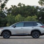 El Rogue ha ganado posiciones en 2025, reflejando el éxito de ventas de crossovers y precios competitivos en el mercado usado, convirtiéndolo en una opción atractiva para familias y jóvenes compradores.