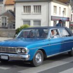 Renault recurrió a American Motors para ofrecer una berlina grande sin desarrollarla desde cero. El Rambler era sólido y cómodo, pero poco emocionante. Cuando se levantaron las barreras a los coches alemanes, su destino quedó sellado.