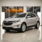 El Chevrolet Equinox ha sido una opción sólida para aquellos que buscan un SUV funcional y de precio moderado. Con un diseño moderno y un interior cómodo, este vehículo cumple con las expectativas de muchos compradores. La conducción es suave, aunque las paradas frecuentes en la estación de servicio por su consumo de combustible podrían convertirse en una molestia con el tiempo. Si bien la marca GM es conocida por su fiabilidad, la incertidumbre sobre su rendimiento y la eficiencia de combustible podría hacer que los compradores se cuestionen si realmente vale la pena invertir en este modelo a largo plazo.