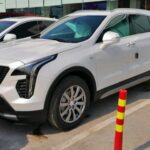El Cadillac XT4 luce premium y moderno, pero su inclusión en listas de modelos próximos a salir del mercado genera incertidumbre sobre soporte y reventa. Los compradores que buscan un SUV compacto de lujo confiable suelen redirigirse hacia opciones más estables dentro del segmento.