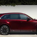 Similar a la versión híbrida, con problemas recurrentes en motor, transmisión y dirección. El sistema de entrada sin llave también genera frustración entre los dueños.