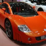 Este prototipo de 2001 rompió récords de velocidad en Italia, superando los 350 km/h. Con un motor W12 de 591 hp, demostraba el potencial deportivo de Volkswagen. Nunca llegó a producción, quedando como una demostración de ingeniería pura.