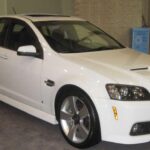 Antes de desaparecer, Pontiac tuvo un último golpe de efecto. En 2009 lanzó el G8 GXP, inspirado en el Holden australiano.

Con un V8 LS3 de 6.2 litros y más de 400 hp, fue el último muscle car de la marca. Sin el encanto retro de otros rivales, pero con potencia real, fue la despedida final de una leyenda.