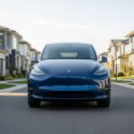 Más compacto que el Model X, el Model Y Performance demuestra que incluso los SUV eléctricos “familiares” pueden ofrecer aceleraciones dignas de deportivos. Su 0-100 ronda los 3,5 segundos, suficiente para incomodar a muchos deportivos tradicionales.