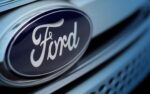Ford retira 4,4 millones de vehículos por un fallo de software que afecta luces y frenos.