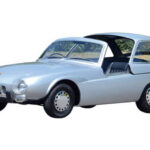 El Toyota Publica Sports fue un concept derivado del primer Publica, con motor de 790cc y un diseño aerodinámico con techo deslizante. Aunque finalmente el modelo de producción cambió a puertas convencionales, esta versión deportiva adelantó la línea Sports 800 y demostró el interés de Toyota por explorar formas y funcionalidad más atrevidas.