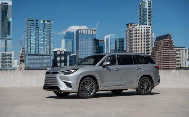 Lexus TX Plug-in Hybrid