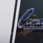 El Chevrolet Trax sufre por un diseño exterior que no ha envejecido bien y un motor que no ofrece potencia suficiente. La eficiencia de combustible es baja y la ausencia de funciones de seguridad estándar en muchas versiones limita su atractivo frente a otros SUV compactos más modernos y seguros.