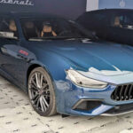 El Maserati Ghibli combina lujo y rendimiento, pero eso no evita una depreciación considerable. En torno al 65% de su valor se pierde en cinco años, una cifra elevada teniendo en cuenta su precio inicial. La exclusividad no siempre garantiza una buena retención de valor.