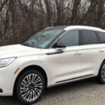 Lincoln sigue lejos de sus rivales. Problemas en sistemas híbridos y electrónicos, especialmente en el Corsair PHEV, afectan su posicionamiento.