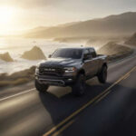 Probar la pickup antes de comprar permite evaluar manejo, aceleración, frenado y comodidad. También ayuda a verificar que sistemas como navegación e infotainment funcionen correctamente y que la capacidad de remolque sea suficiente para tus necesidades.