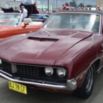 Una mezcla de muscle car y pickup. Su carácter único lo mantiene menos demandado que otros clásicos, lo que ayuda a que siga siendo asequible.