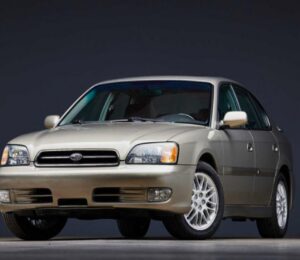 Porsche y Subaru crean un Legacy único: 300 CV con estilo europeo.