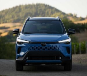 El Toyota Corolla Cross destrona al RAV4 como el SUV de más rápido crecimiento.