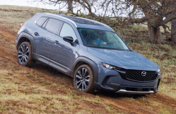 Mazda CX-50 2026: Un SUV que mantiene su esencia y se reinventa.