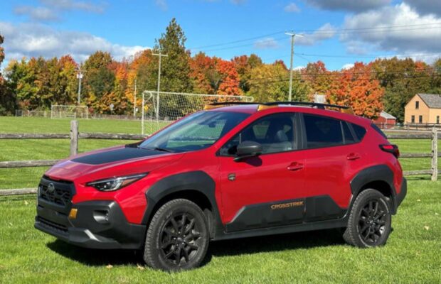 Subaru Crosstrek Wilderness 2026: el SUV compacto que sí sabe salir de la carretera.