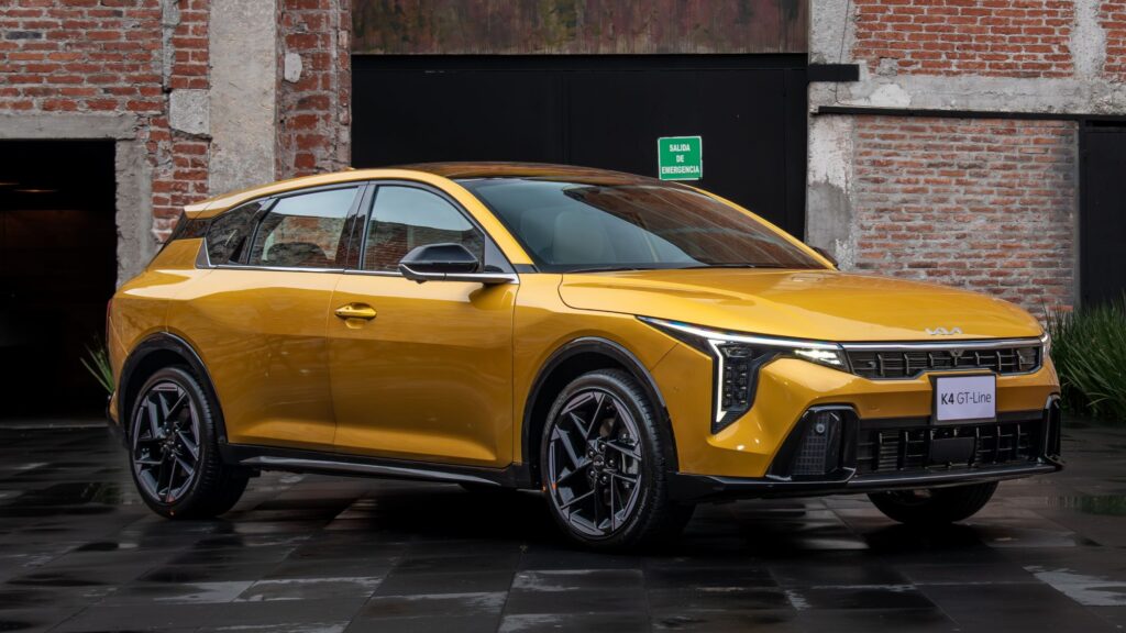 Kia K4 Hatchback 2027 en México: Precios, versiones y análisis frente a los SUV