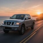 La primera generación de la Nissan Titan arrastra una reputación complicada en talleres. Muchos mecánicos reportan fallos recurrentes en el diferencial trasero y problemas con los colectores de escape que pueden derivar en averías más caras. No es que todas fallen, pero el coste potencial de reparación y la frecuencia de estos problemas hacen que sea una compra arriesgada frente a alternativas más robustas.