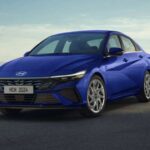 El Hyundai Elantra destaca por eliminar uno de los mayores miedos del comprador: las averías costosas. Su garantía de 10 años o 100.000 millas cubre motor y transmisión, mientras que su consumo eficiente lo convierte en una opción perfecta para ahorrar mes a mes.