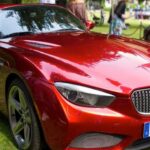 El BMW Zagato Coupe, valuado en 500.000 dólares, es una pieza única que mezcla diseño italiano con ingeniería alemana. Hecho a mano y con estética exclusiva, nunca llegó a producción, lo que aumenta aún más su valor como concept car de colección.